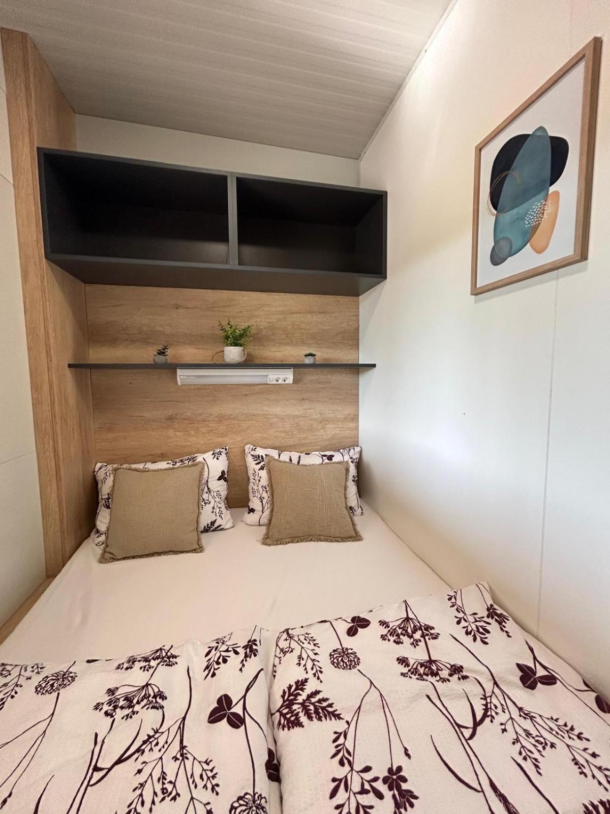 Mobile Home Vilmaris Pakoštane Zewnętrze zdjęcie