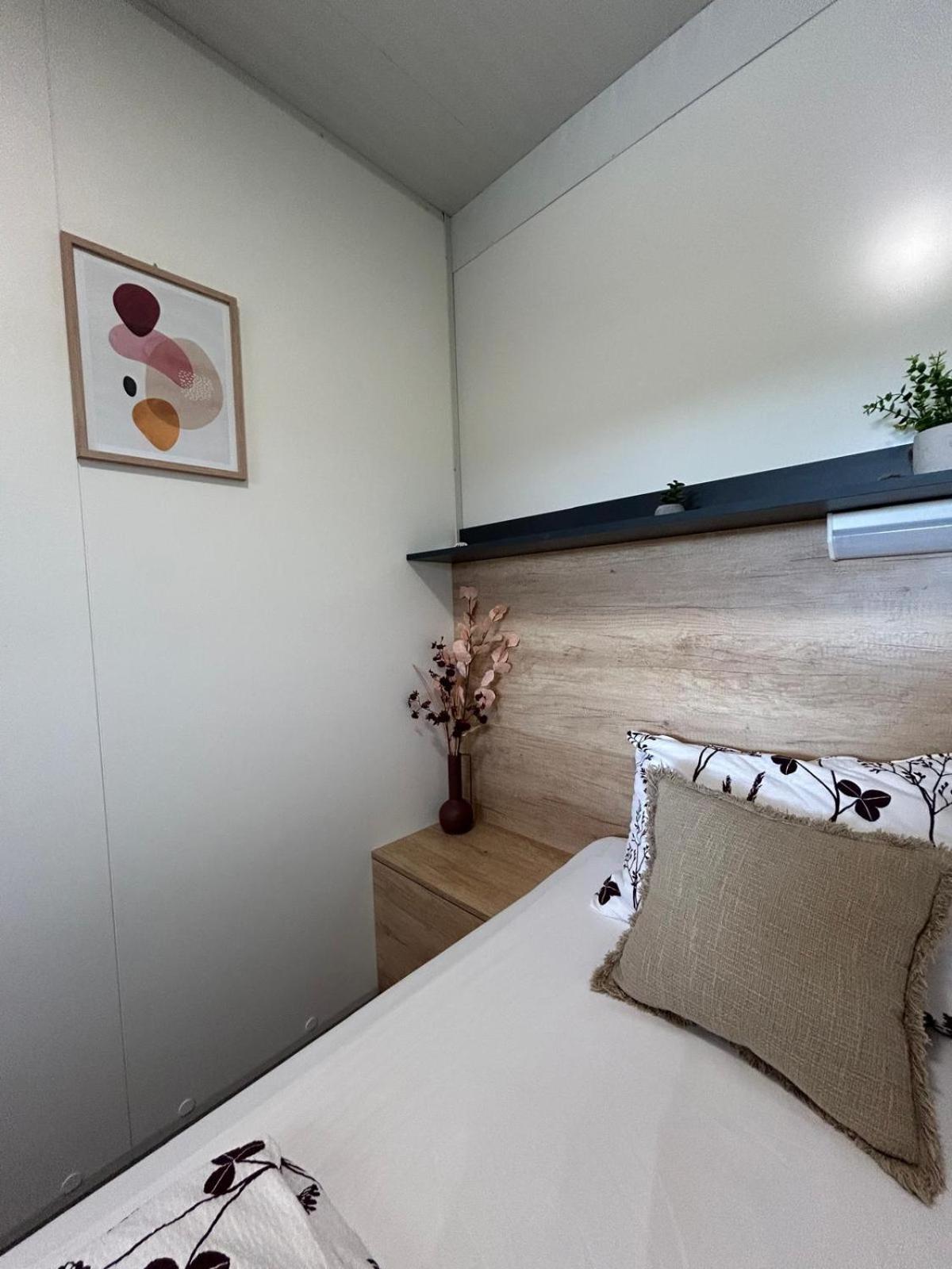 Mobile Home Vilmaris Pakoštane Zewnętrze zdjęcie